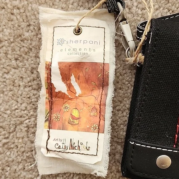 Sherpani Elements Collection Wristlet - Picture 3 of 16